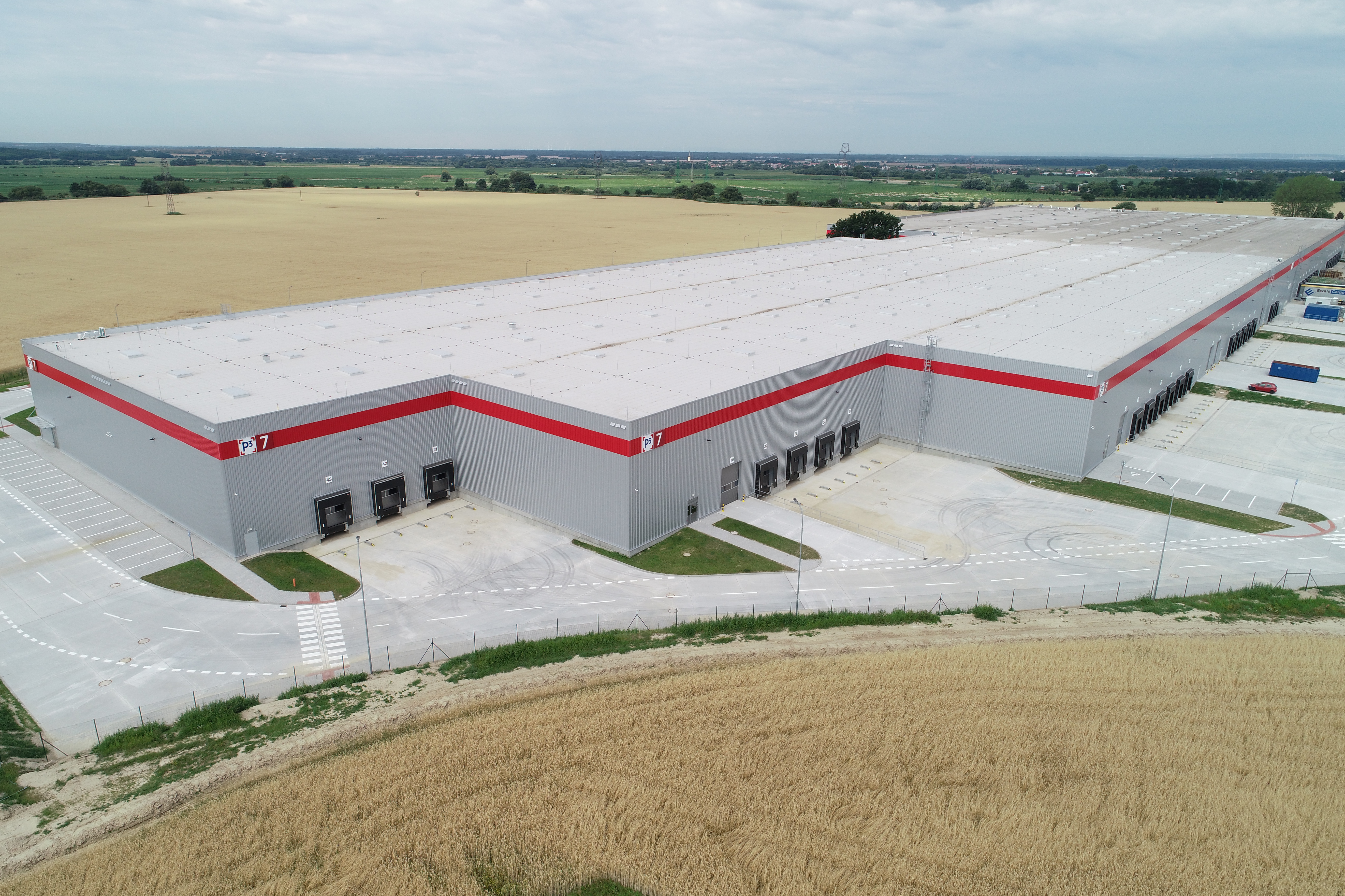 P3 Logistic Parks opens a new hall at P3 Bratislava D2 park, near Lozorno