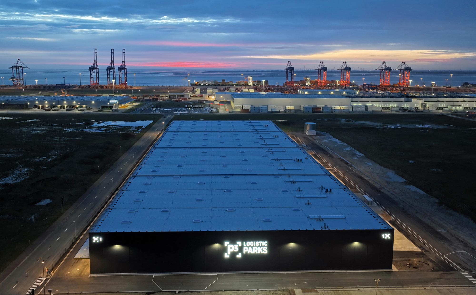 P3 JadeWeserPort: Ultra-low-emissions logistics hub